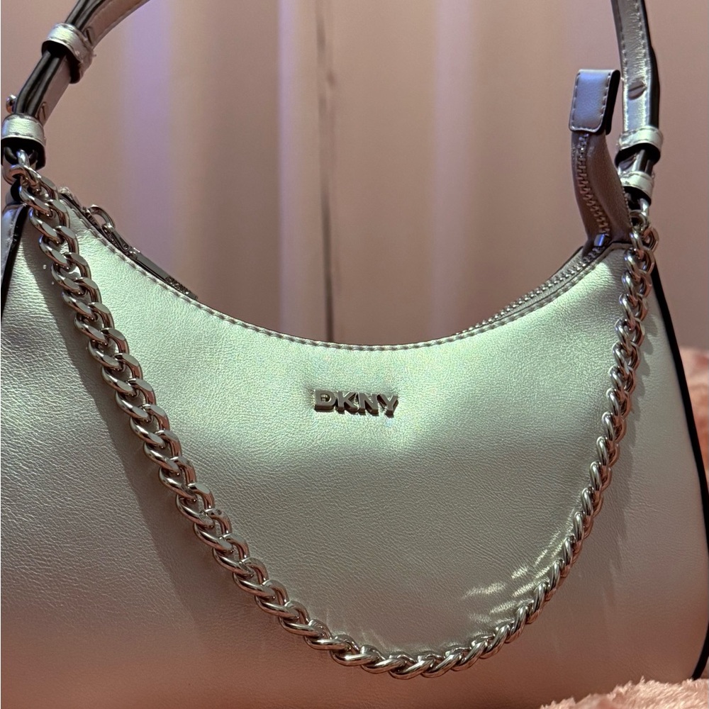 Dkny Cream Shoulder Bag with Crescent Shape and Chain Detail